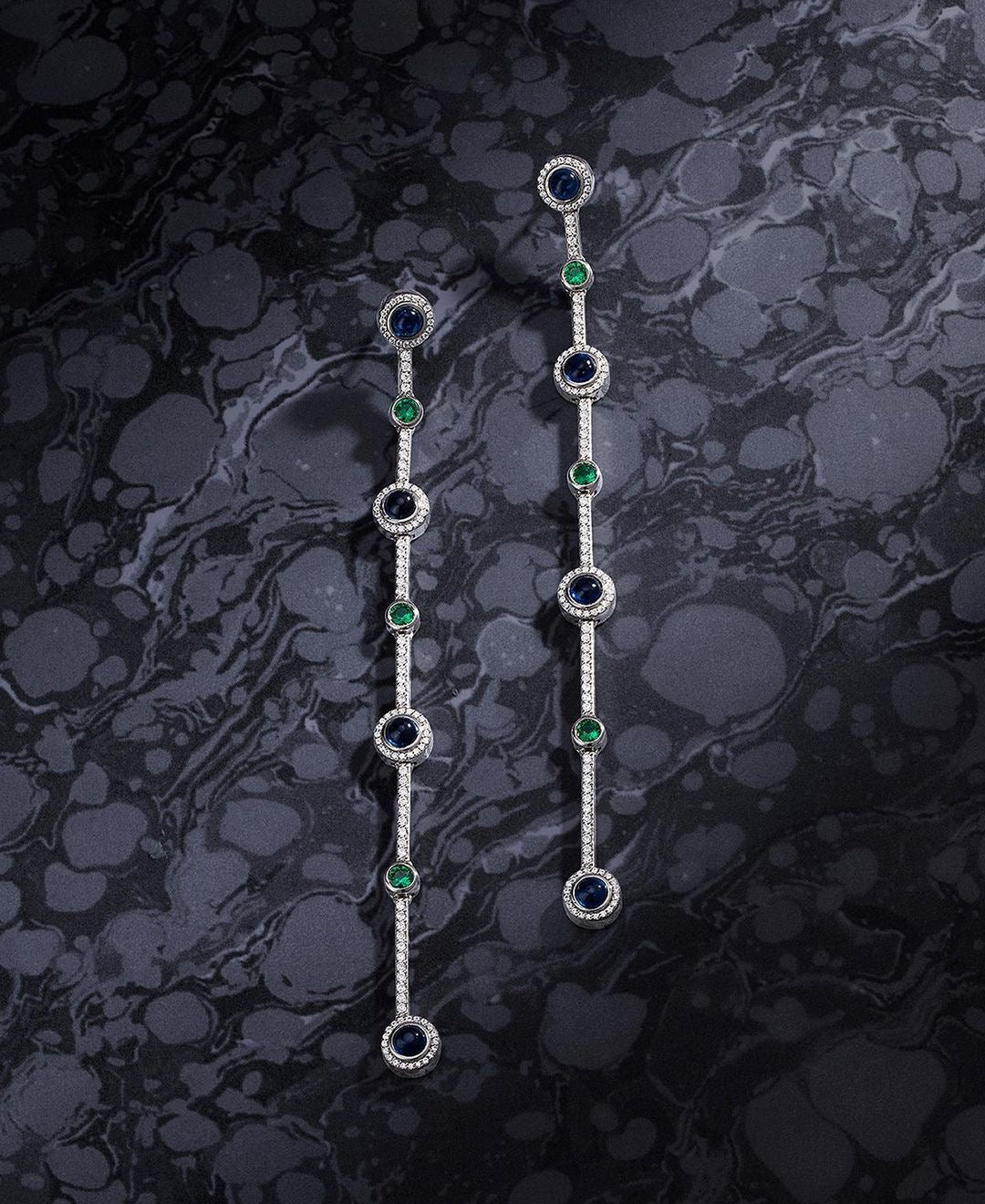 Galaxy long earrings -LUXE