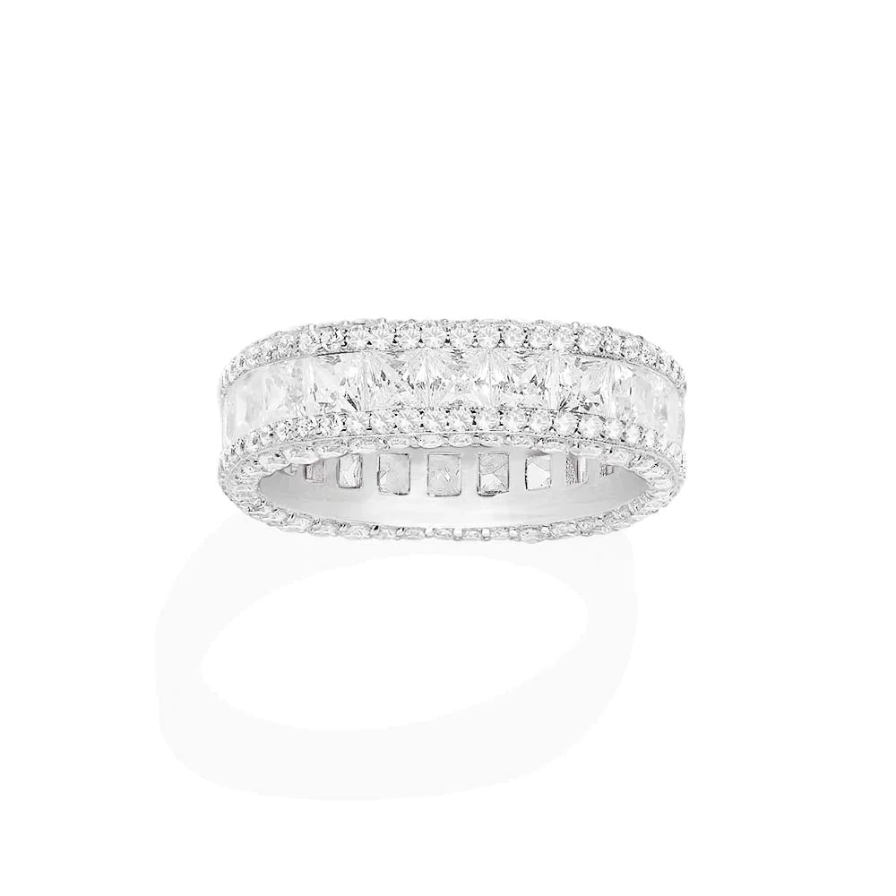 Bedazzled white ring -LUXE