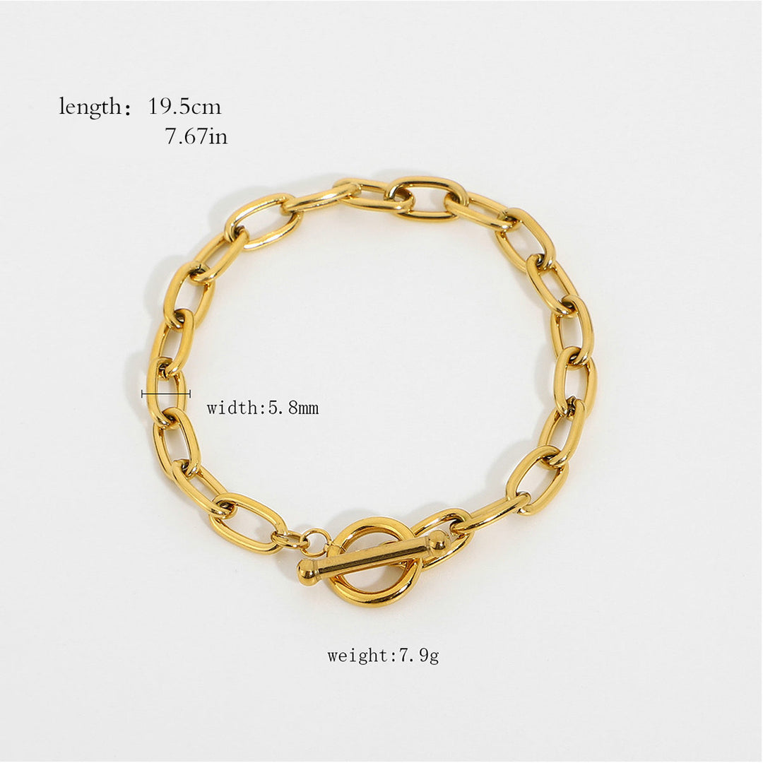 Chunky gold chain bracelet