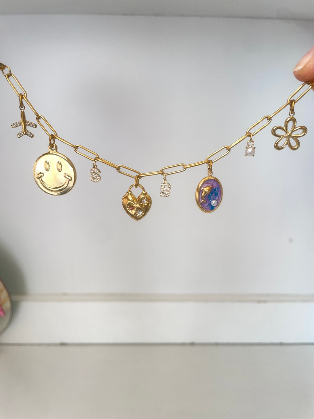 Empty flower charm