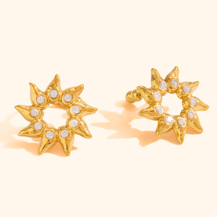 Bling sun earcuff