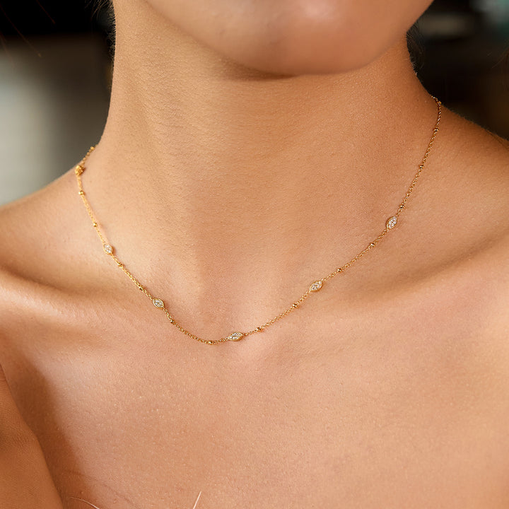 Minimalist necklace