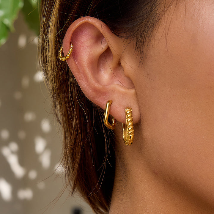 U shape twisted hoop earrings