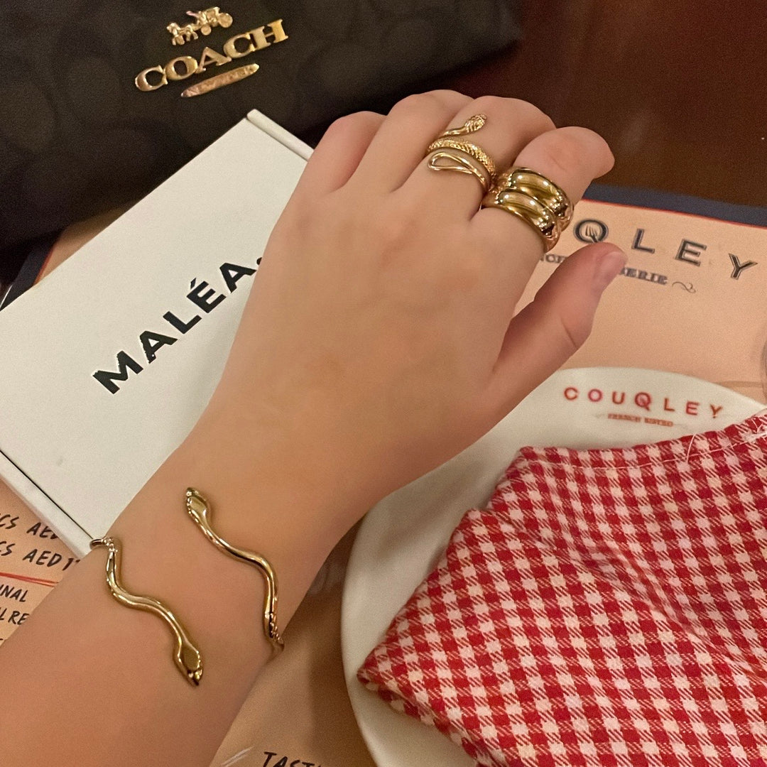 Maddy bangle