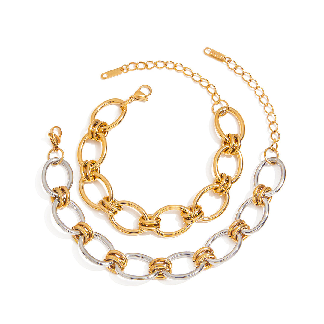 Interlinked chunky gold bracelet