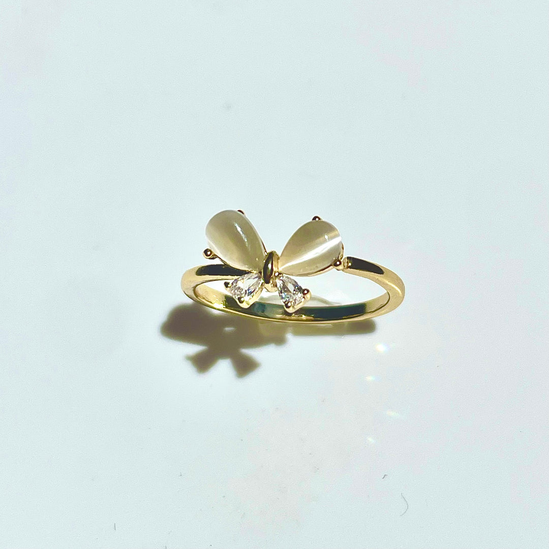 Cateye Butterfly ring