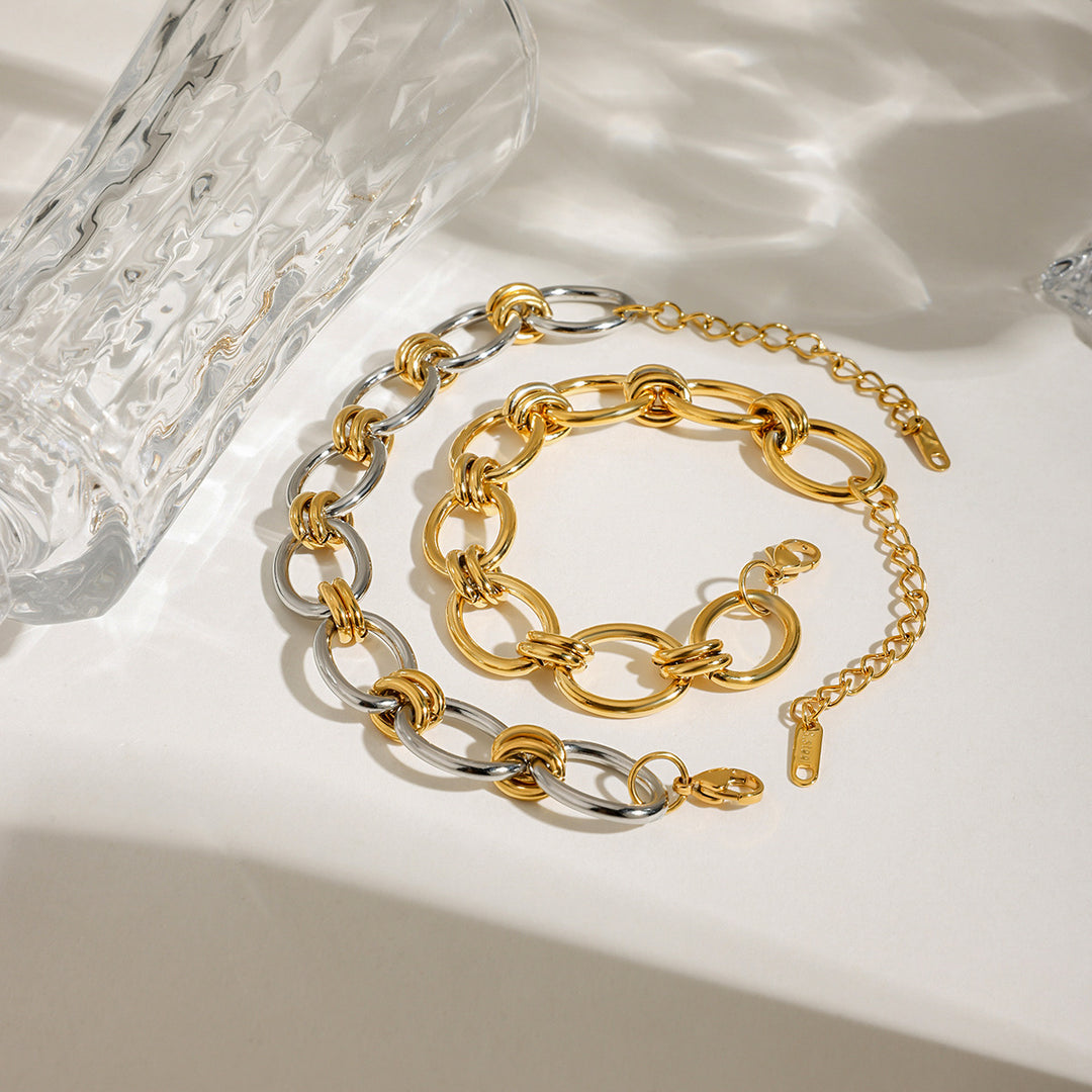 Interlinked chunky toned bracelet