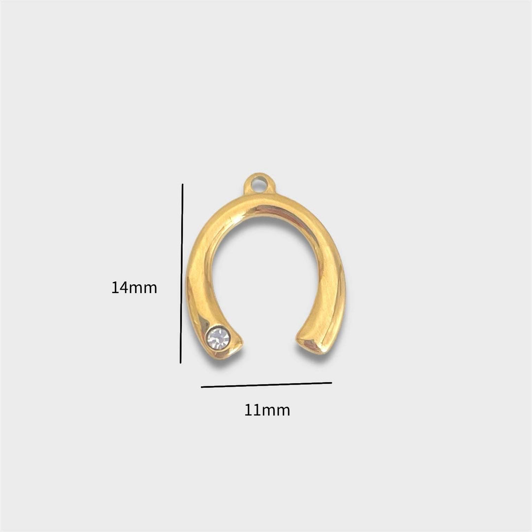 Horseshoe charm