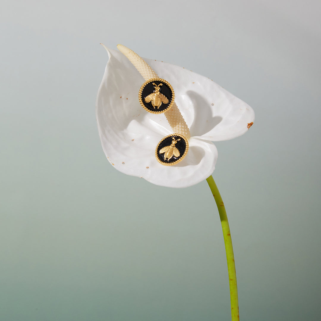 Bee black coin earrings