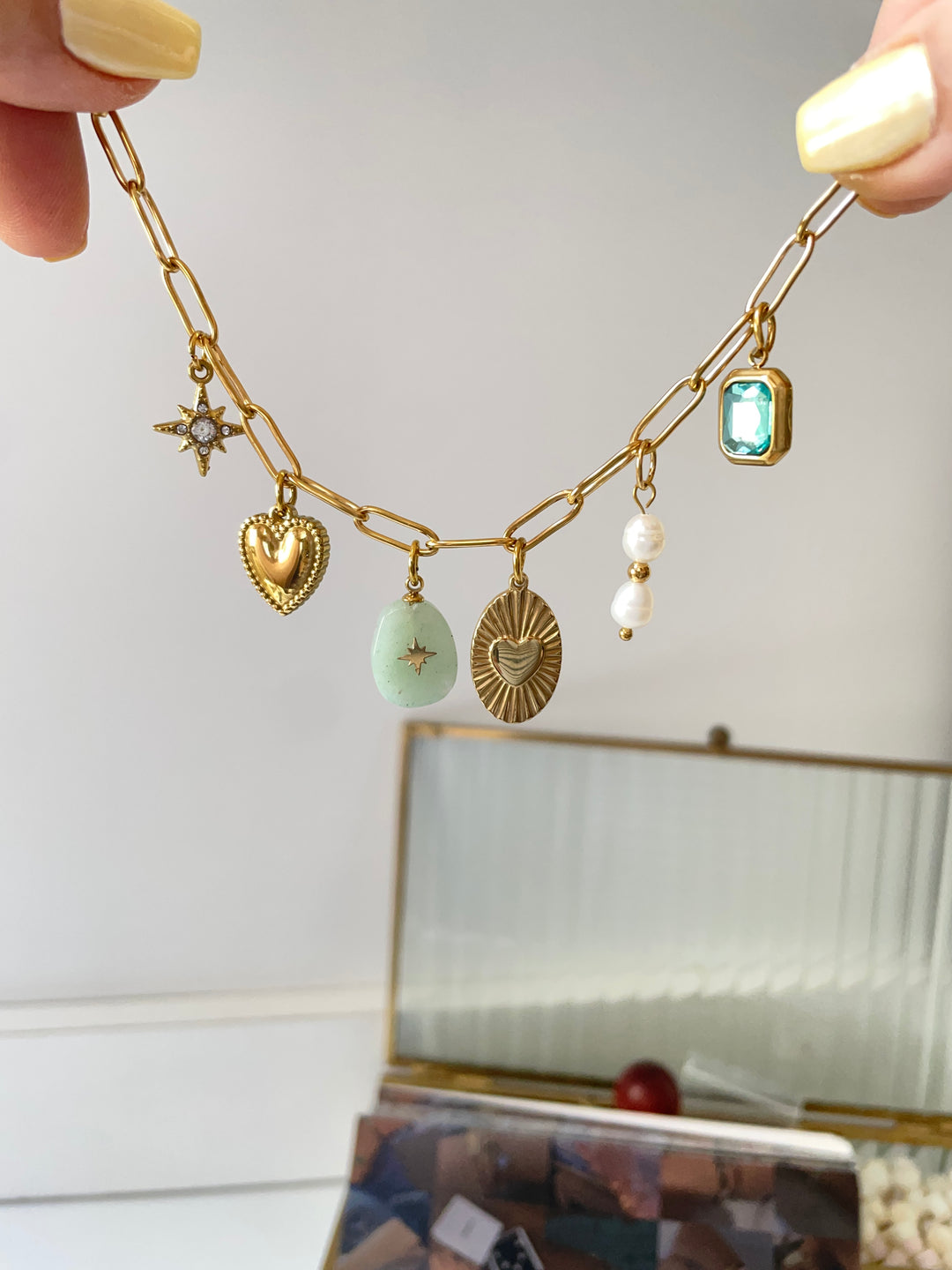 Stella charm