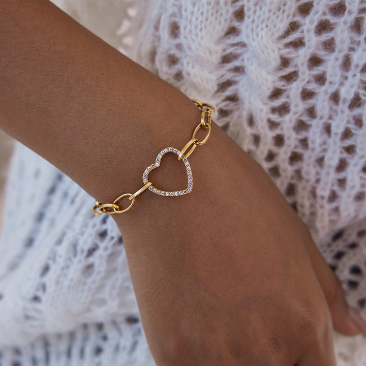 Bling heart bracelet