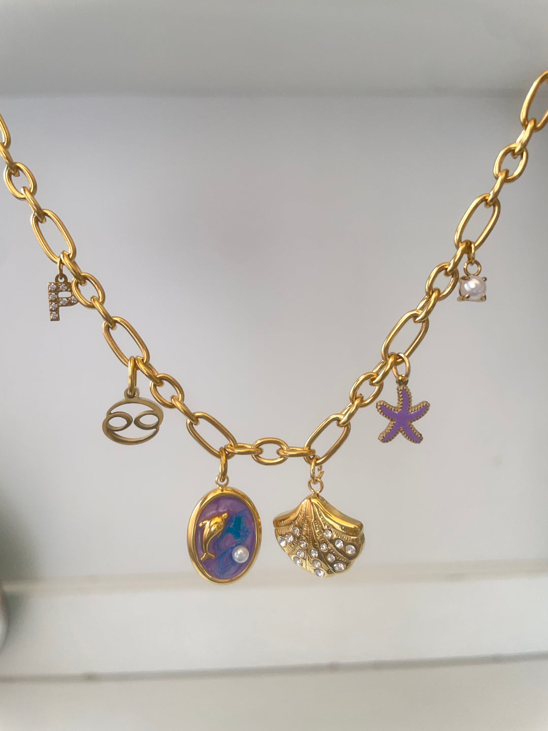 Sparkly shell charm