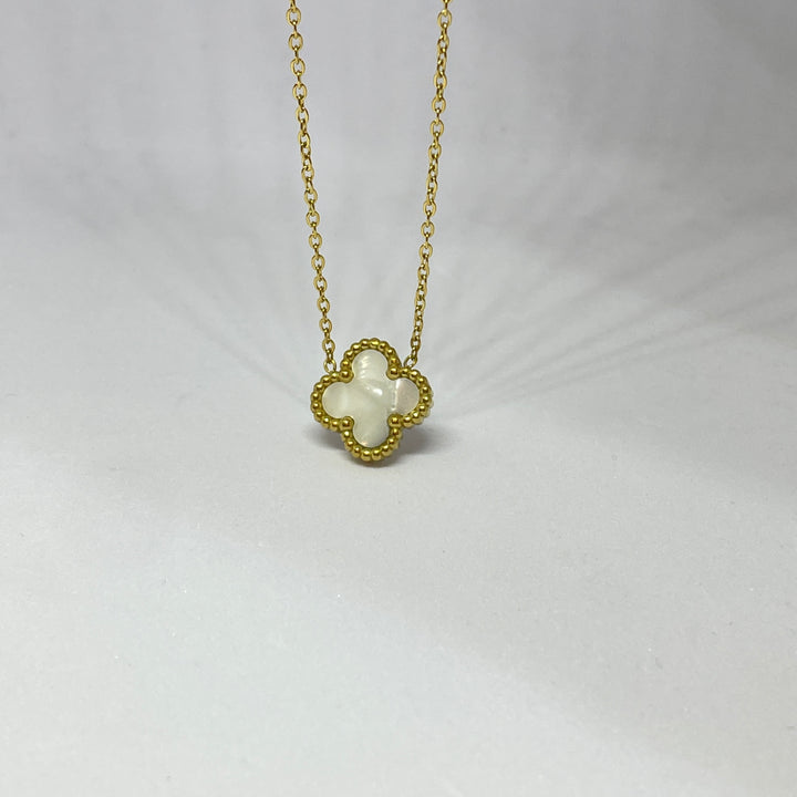 Clover Necklace 1 motif