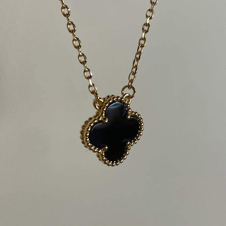 Grade A gold clover necklace -black onyx