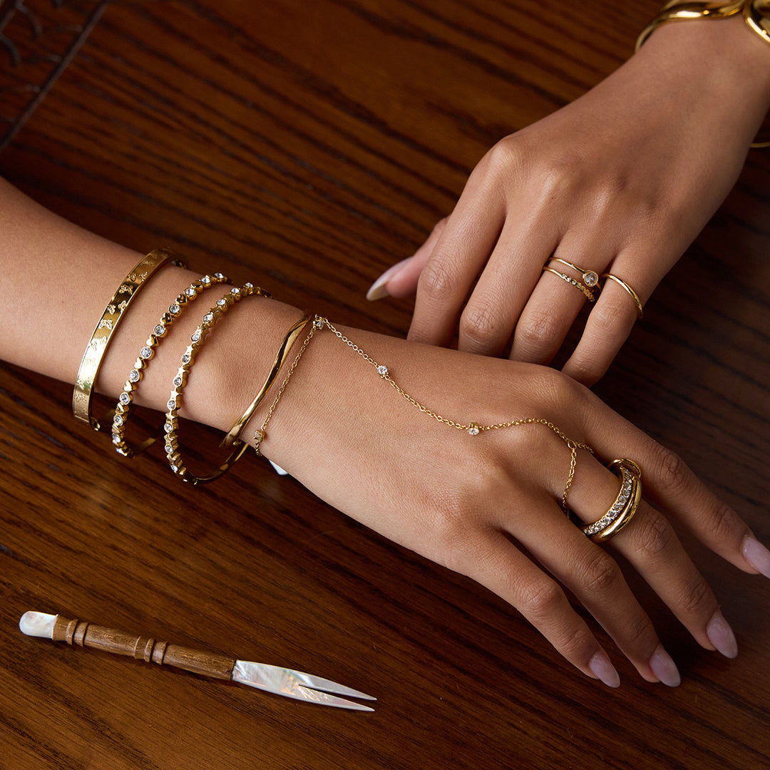 Linked Stars bangle
