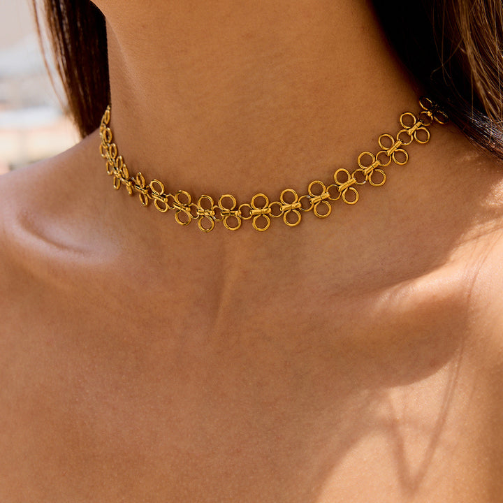 Valery choker necklace