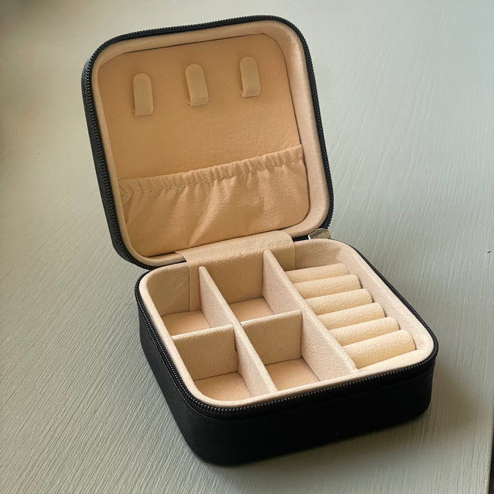 Maléa Jewelry Travel Box