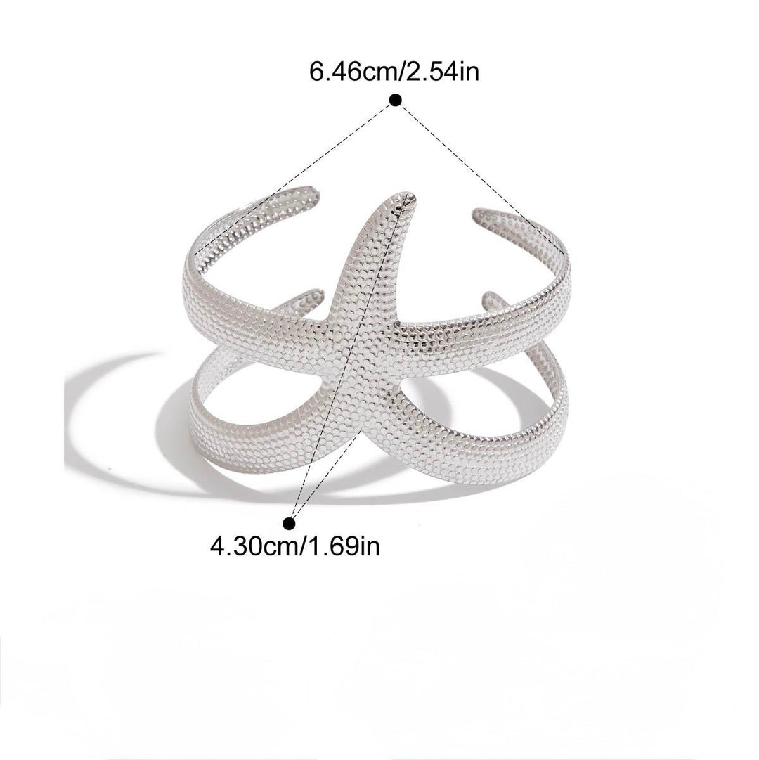 Starfish armcuff in silver