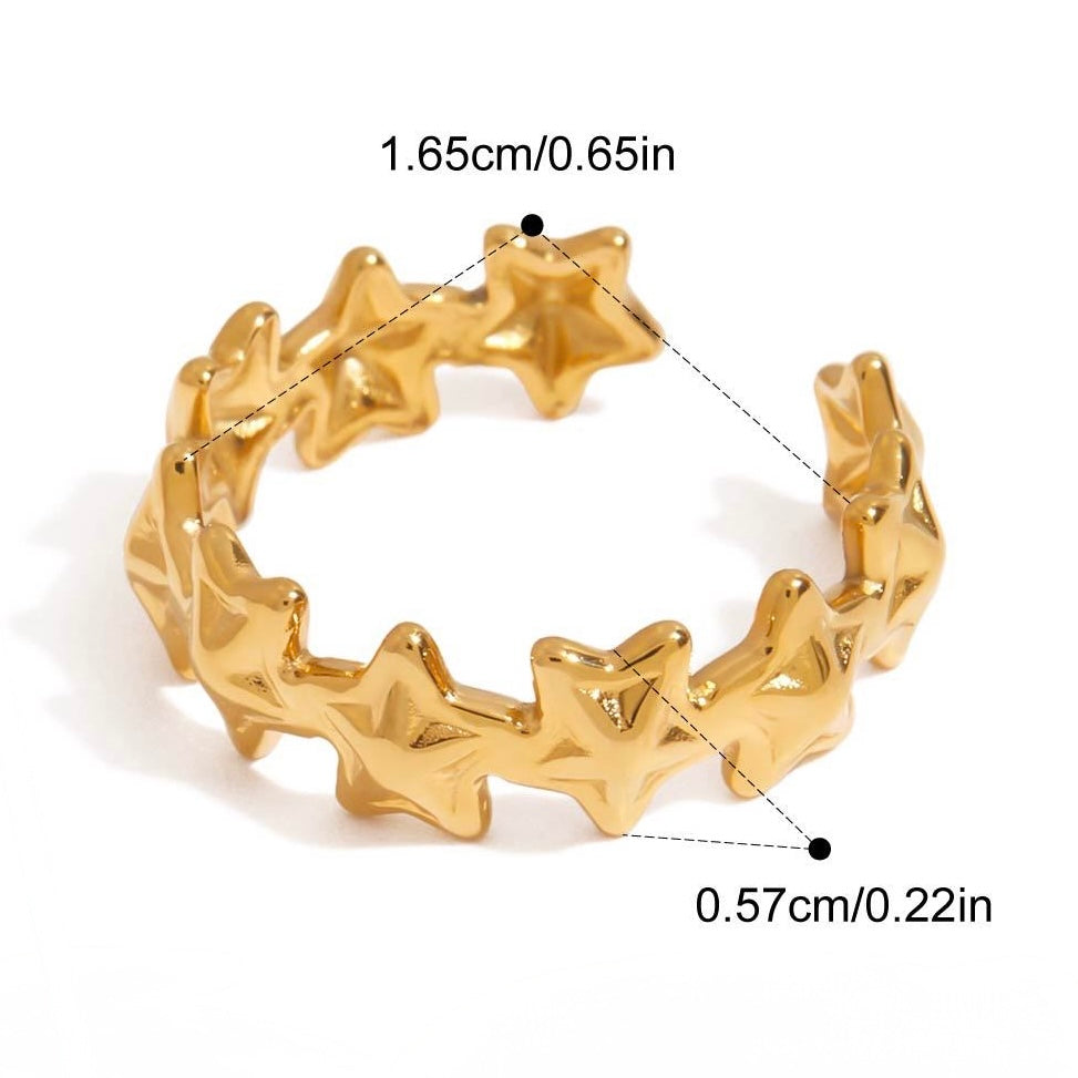 Linked star ring