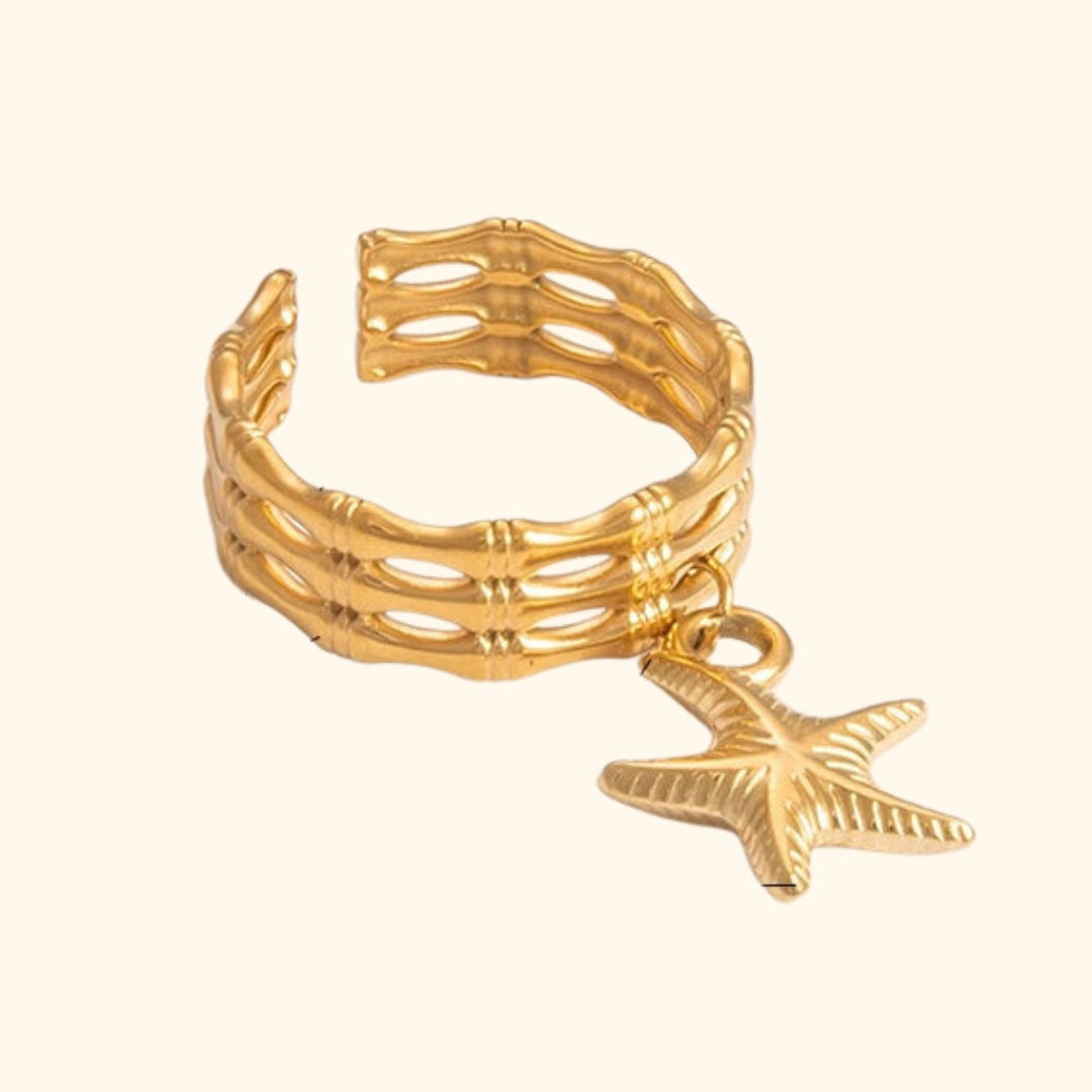 Starfish charm ring