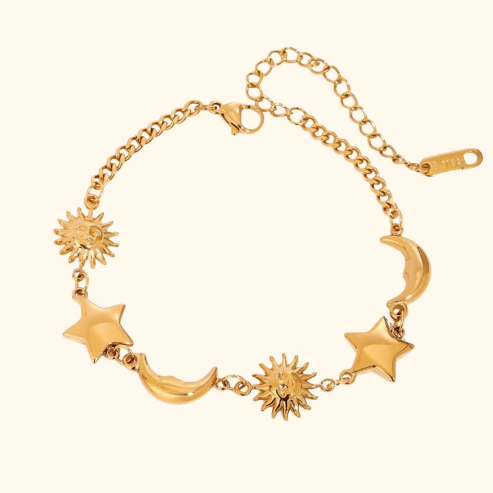 Dainty sun & moon bracelet