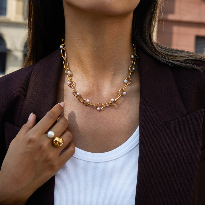 Perla chain necklace