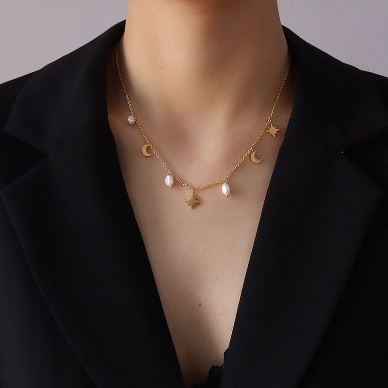 Celestia pearl necklace