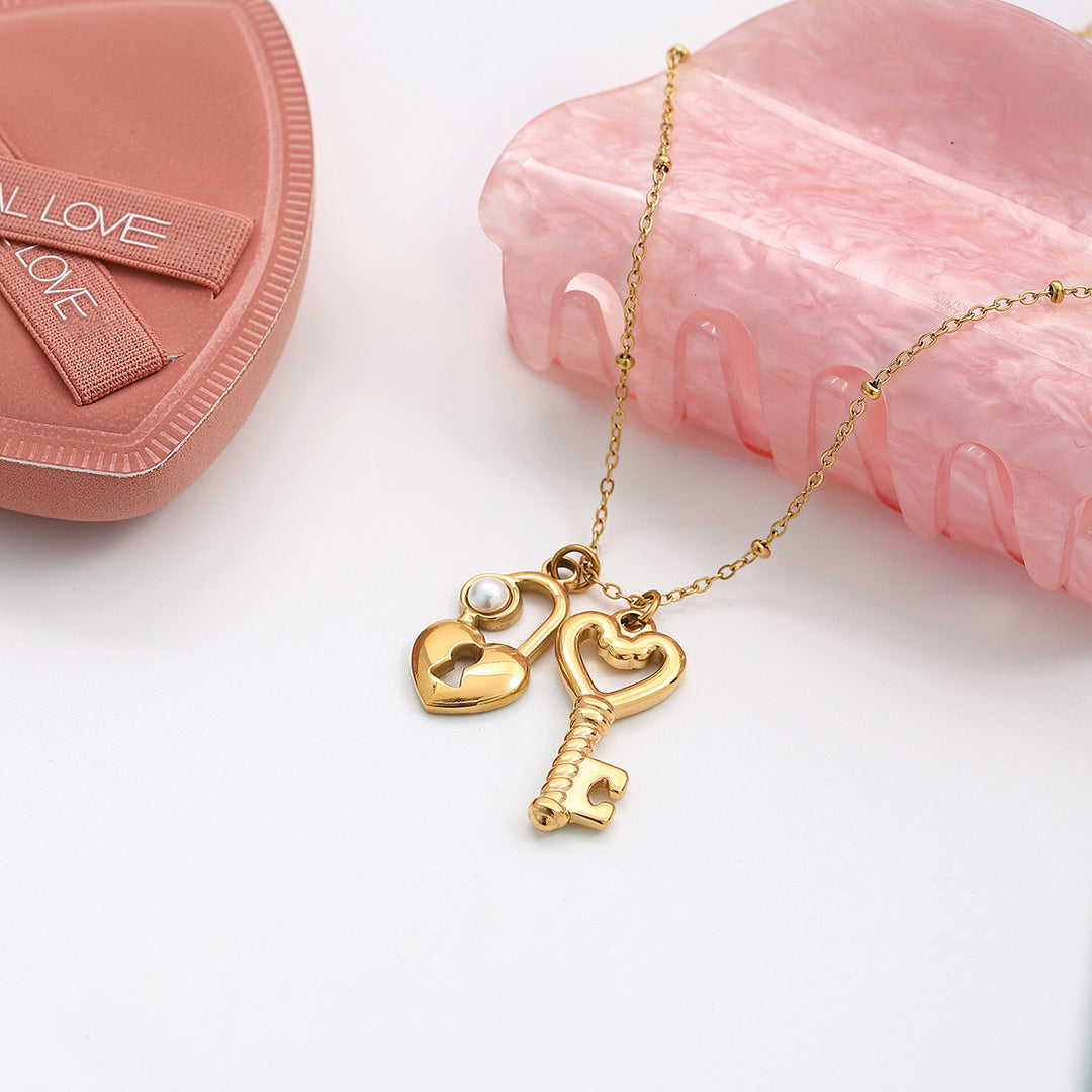 Key heart necklace