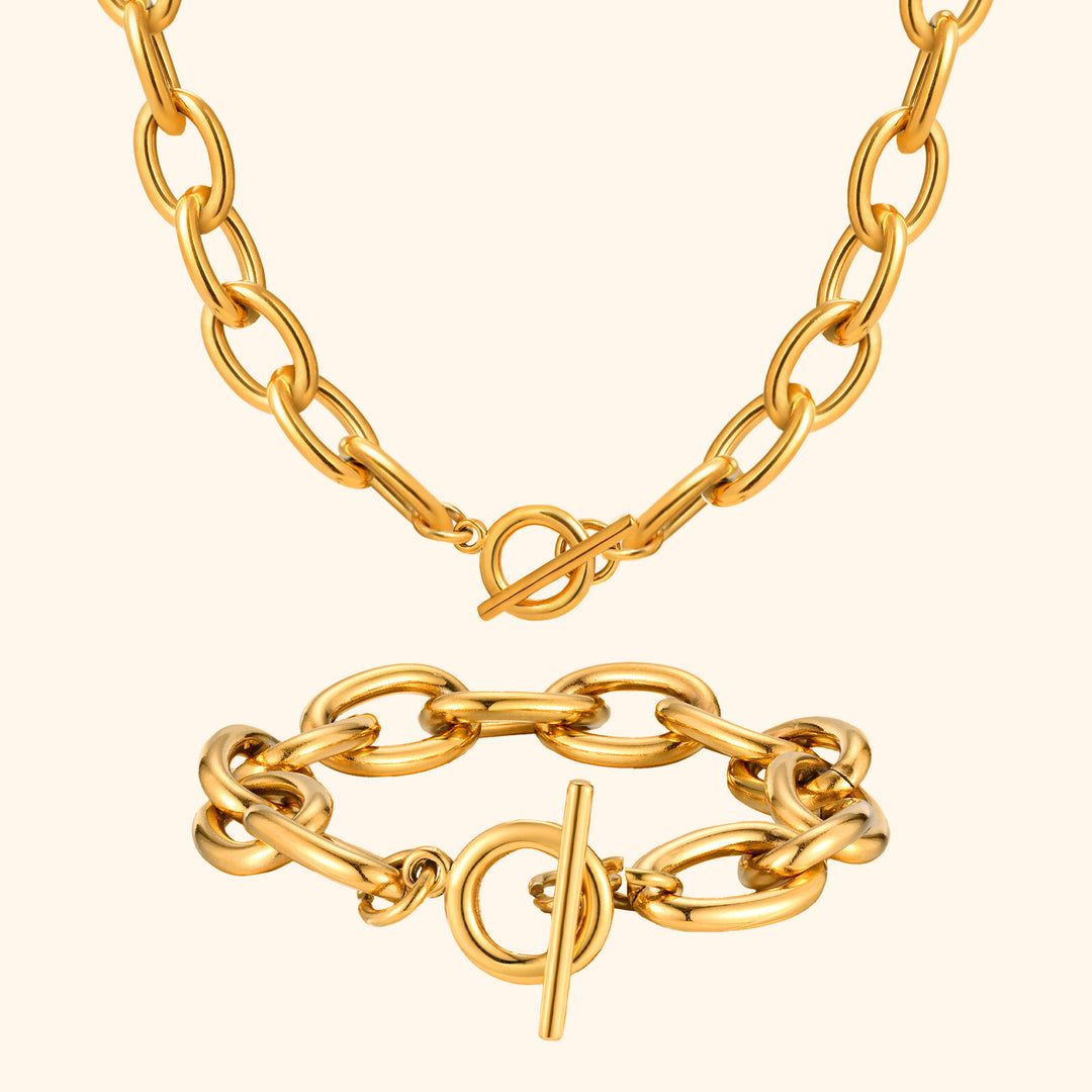 Big chunky clasp necklace and bracelet