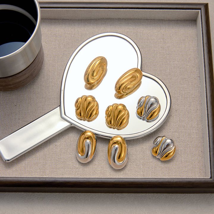 Jane oval earrings gold