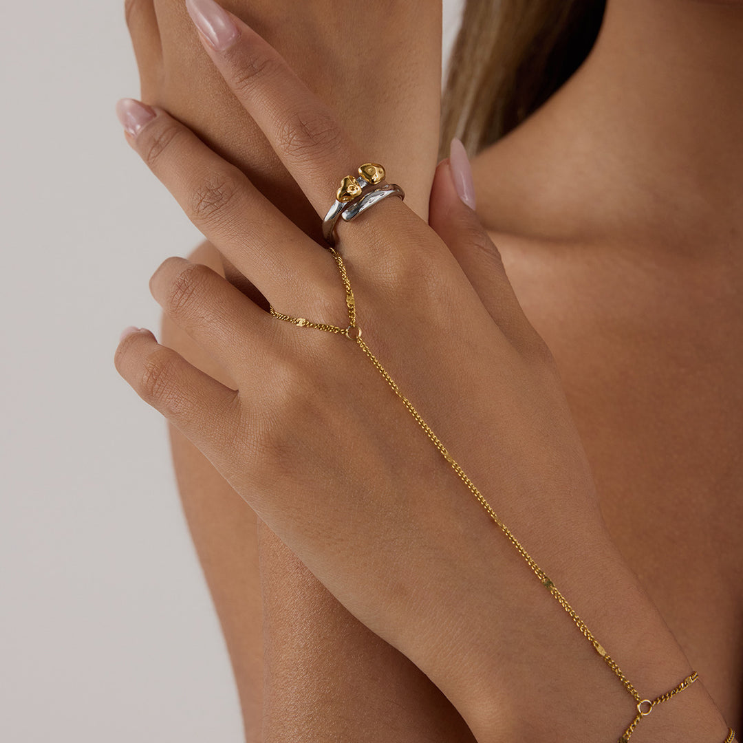 Baby hearts toned ring