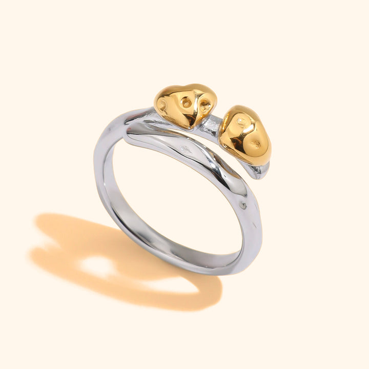 Baby hearts toned ring