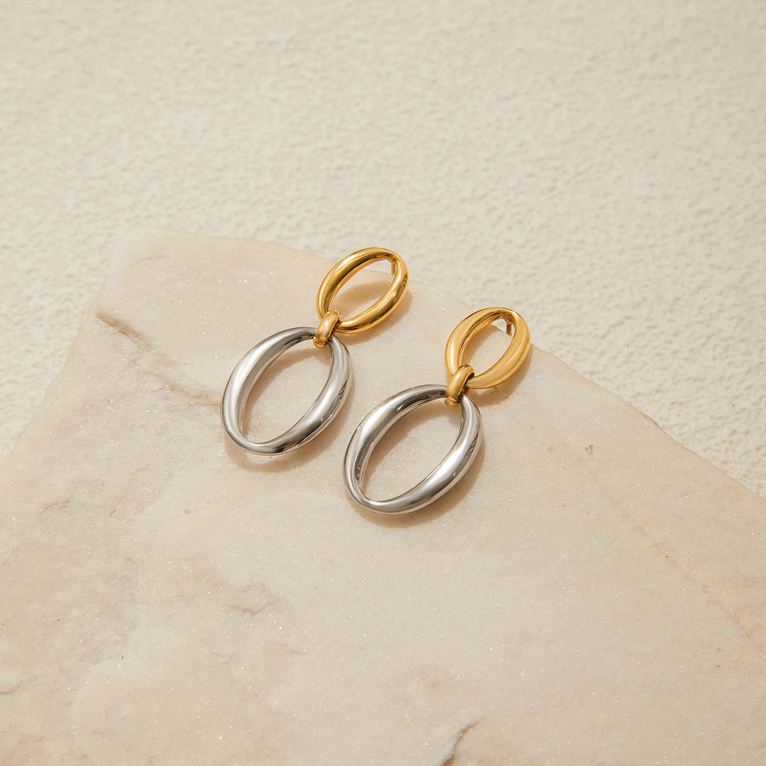 Oval link toned earrings