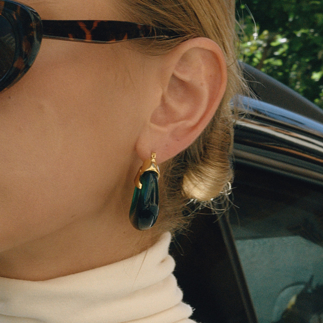 Resin chunky statement huggies