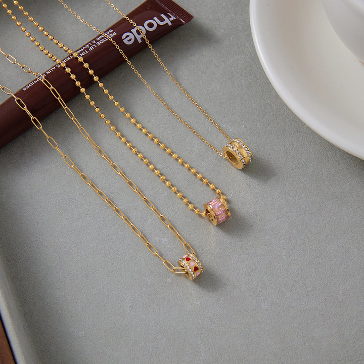 Ring pendant necklace