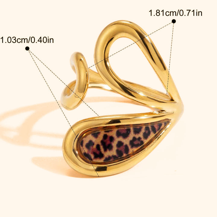 Heart leopard ring