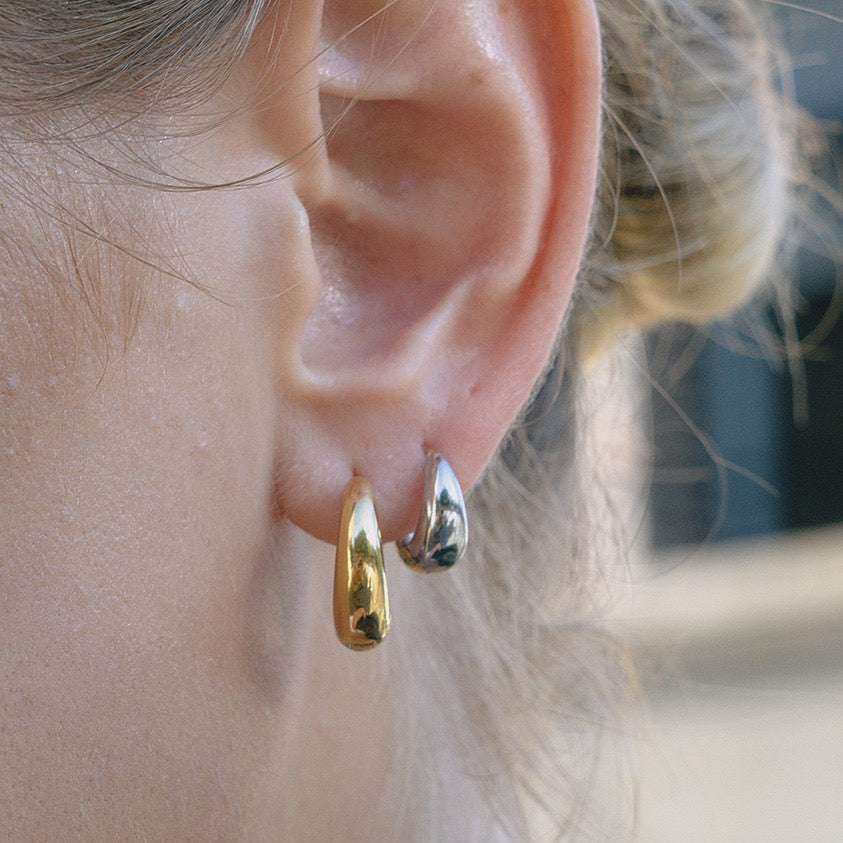 Double face toned hoop earrings