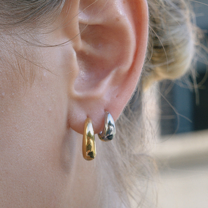 Double face toned hoop earrings