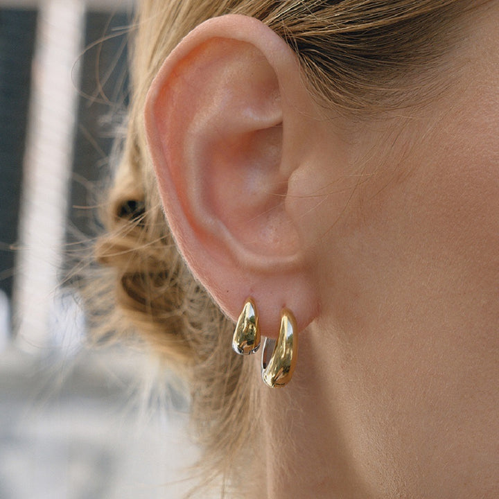 Double face toned hoop earrings