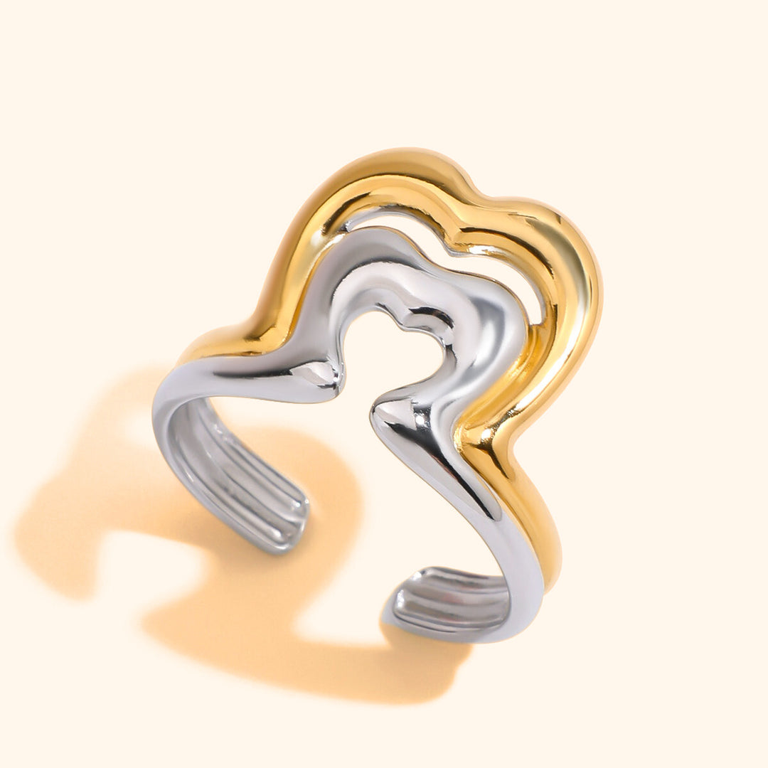 Double heart toned ring