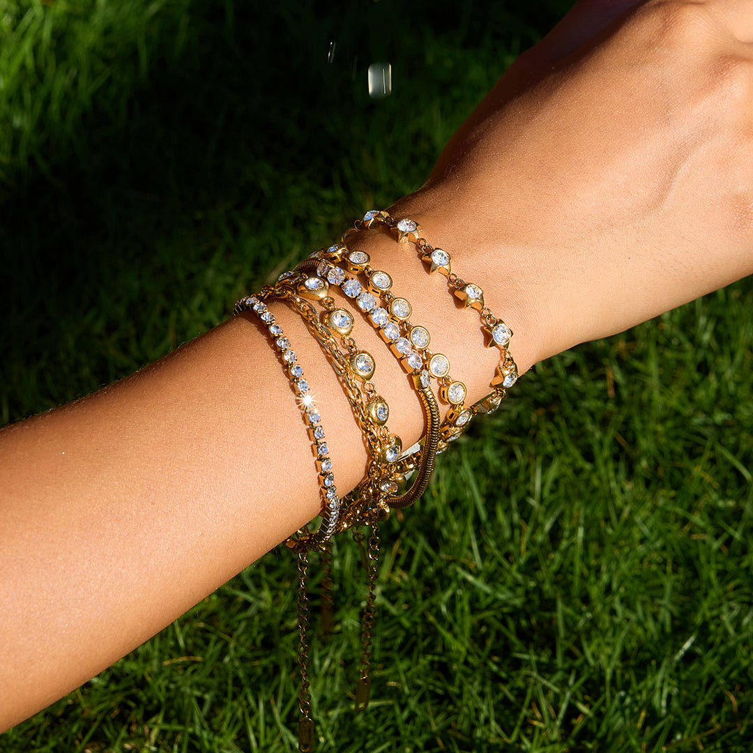 Sparkly star bracelet