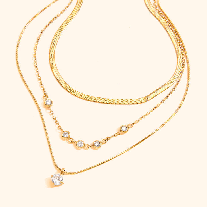 Etheral triple layered necklace