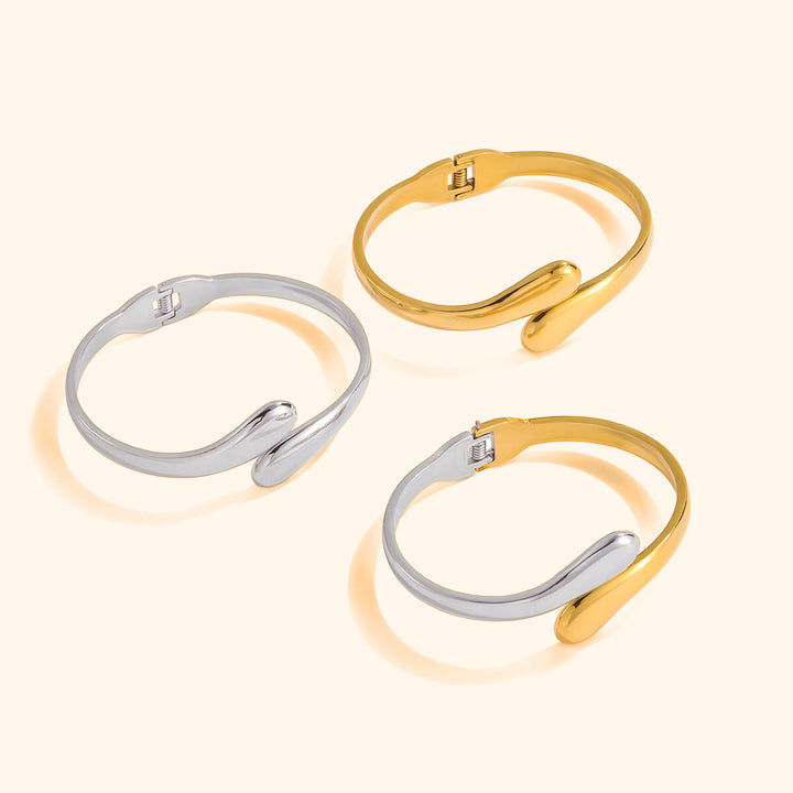 Hug bangle