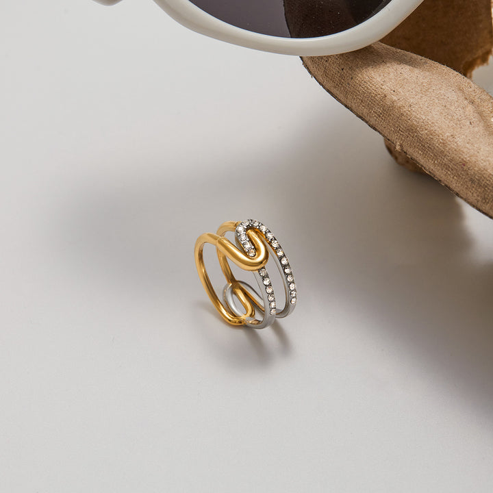 Interlinked bling toned ring